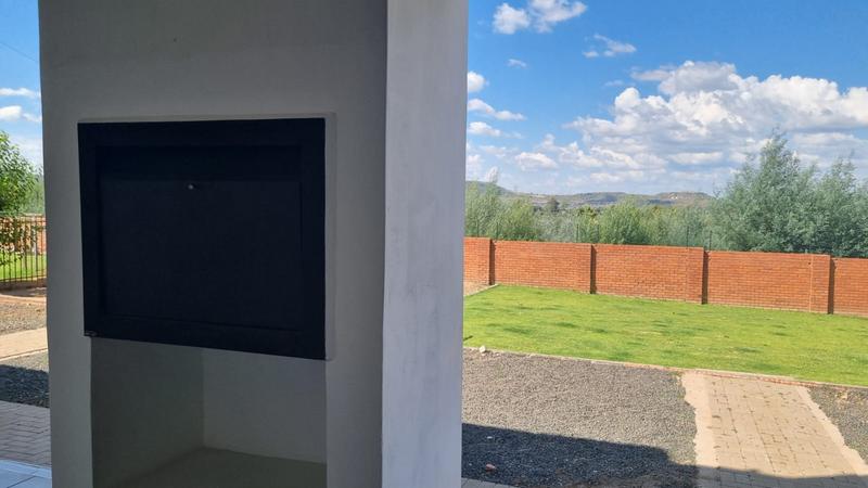 To Let 4 Bedroom Property for Rent in Ladybrand Free State